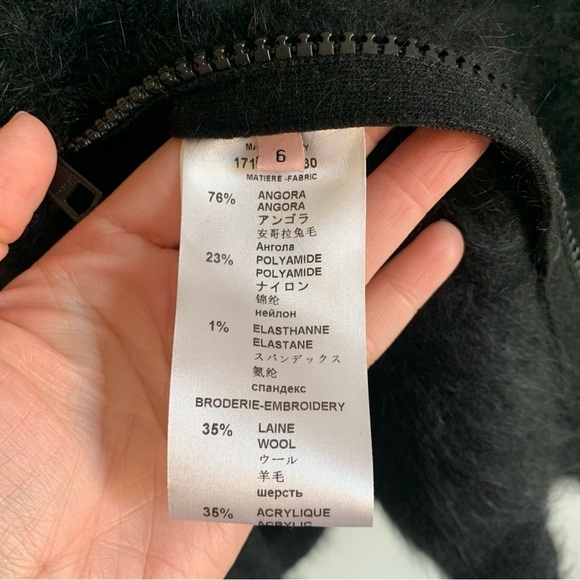 Angora Blend Black Fuzzy Gray Floral Circle Designer Inspired Tunic Sweater Sz 6 - Picture 8 of 9